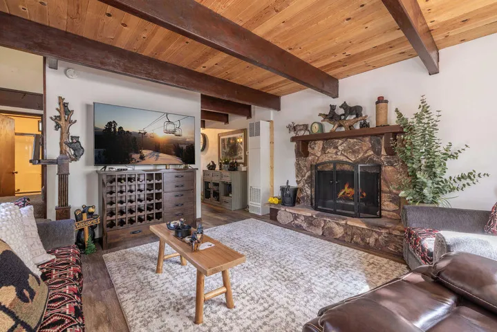 459 Inyo Avenue, Sugarloaf, California 92386 — photo 5