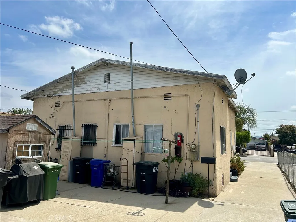731 Hendricks, Los Angeles, California 90022 — photo 4