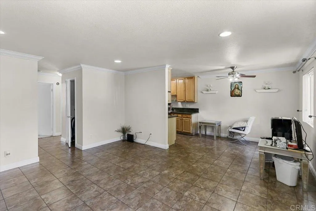 390 N 1st St 23, El Cajon, California 92021 — photo 5