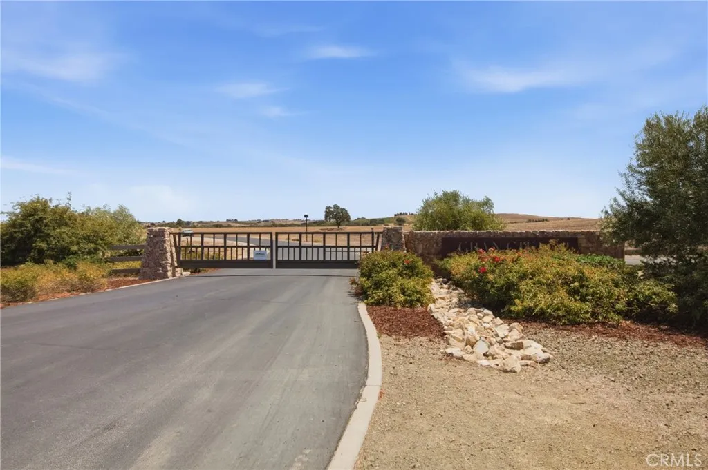3413 Michele Circle, Paso Robles, California 93446 — photo 4