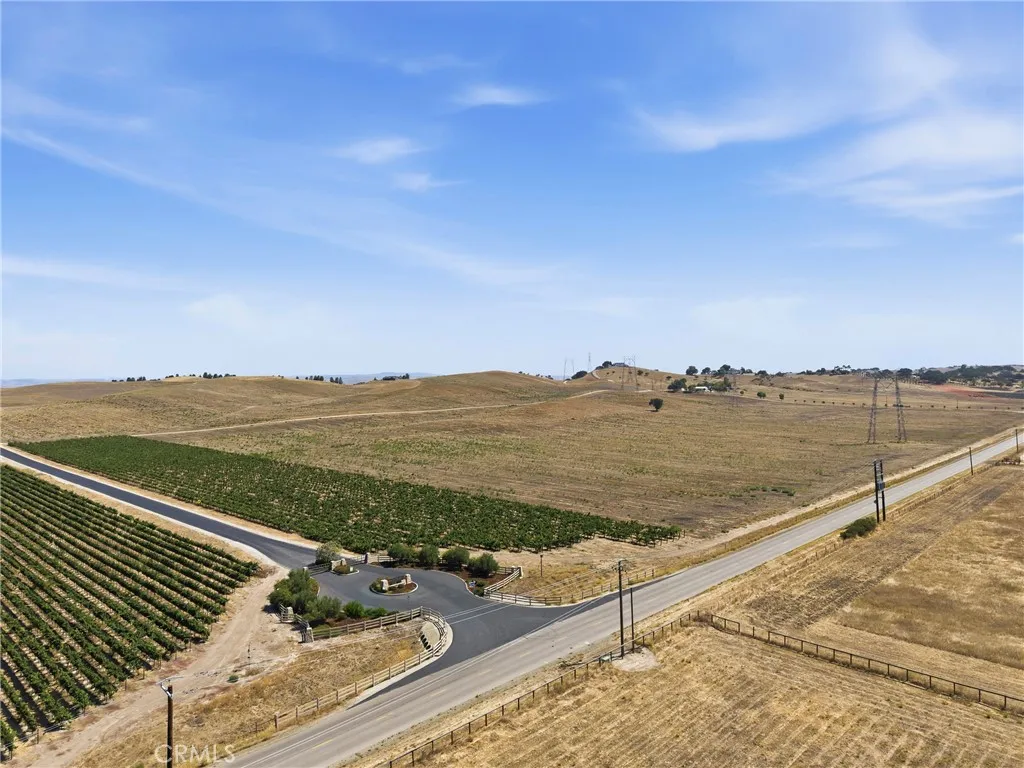 3413 Michele Circle, Paso Robles, California 93446 — photo 5