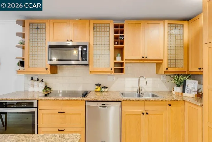 1470 Creekside Dr 18, Walnut Creek, California 94596 — photo 5