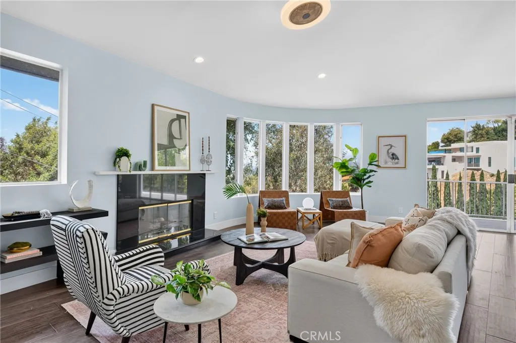 11411 Decente Court, Studio City, California 91604 — photo 4