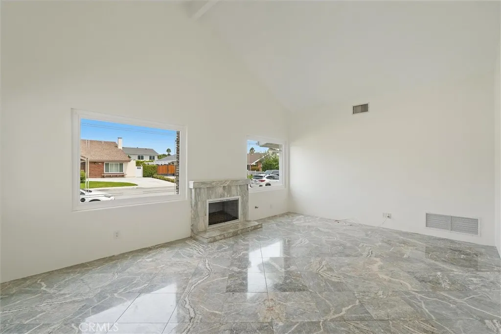 941 Jasmin Circle, Costa Mesa, California 92626 — photo 5