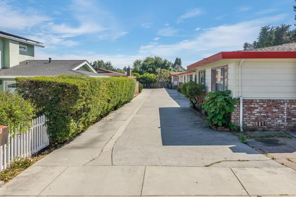2030 Kinsley Street, Santa Cruz, California 95062 — photo 5