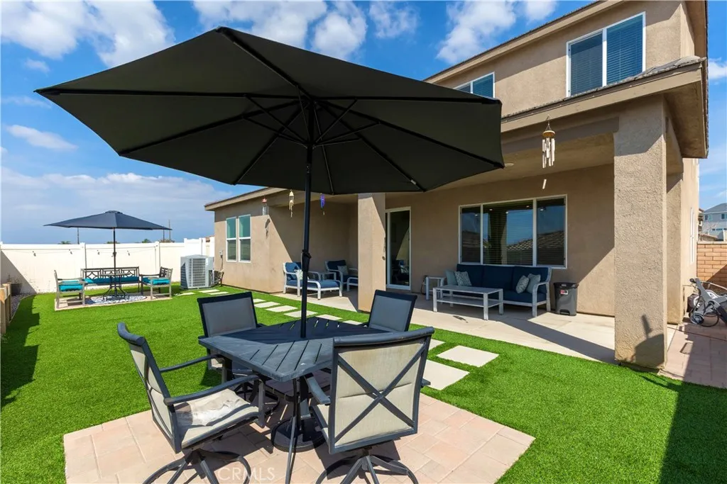 7635 Sweet Ranch Court, Riverside, California 92507 — photo 4