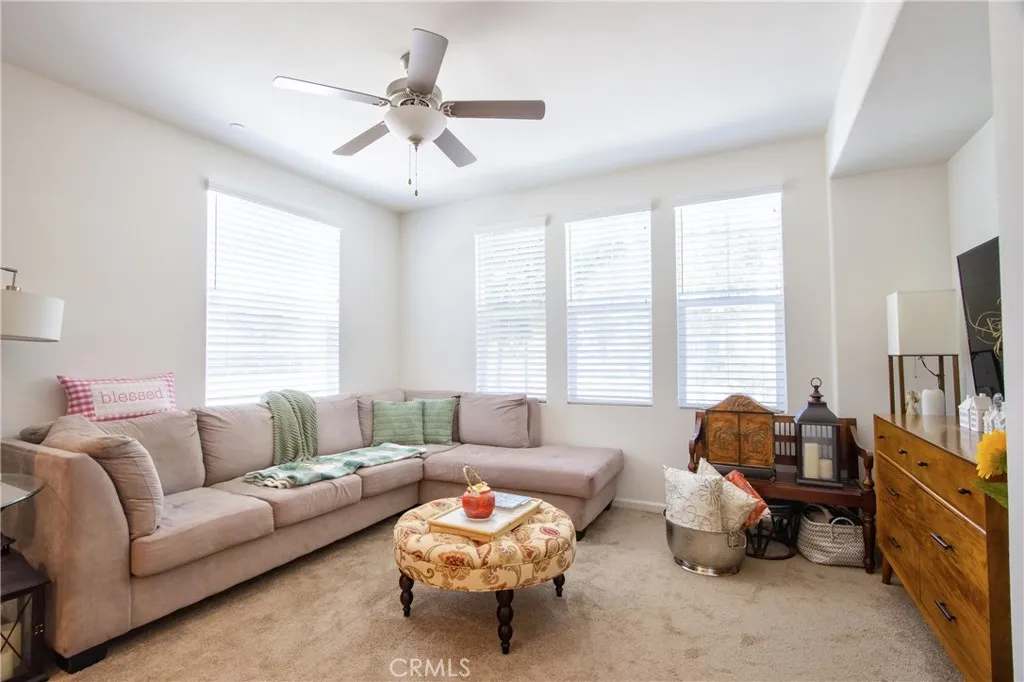 41987 Isadora 1404, Murrieta, California 92562 — photo 5
