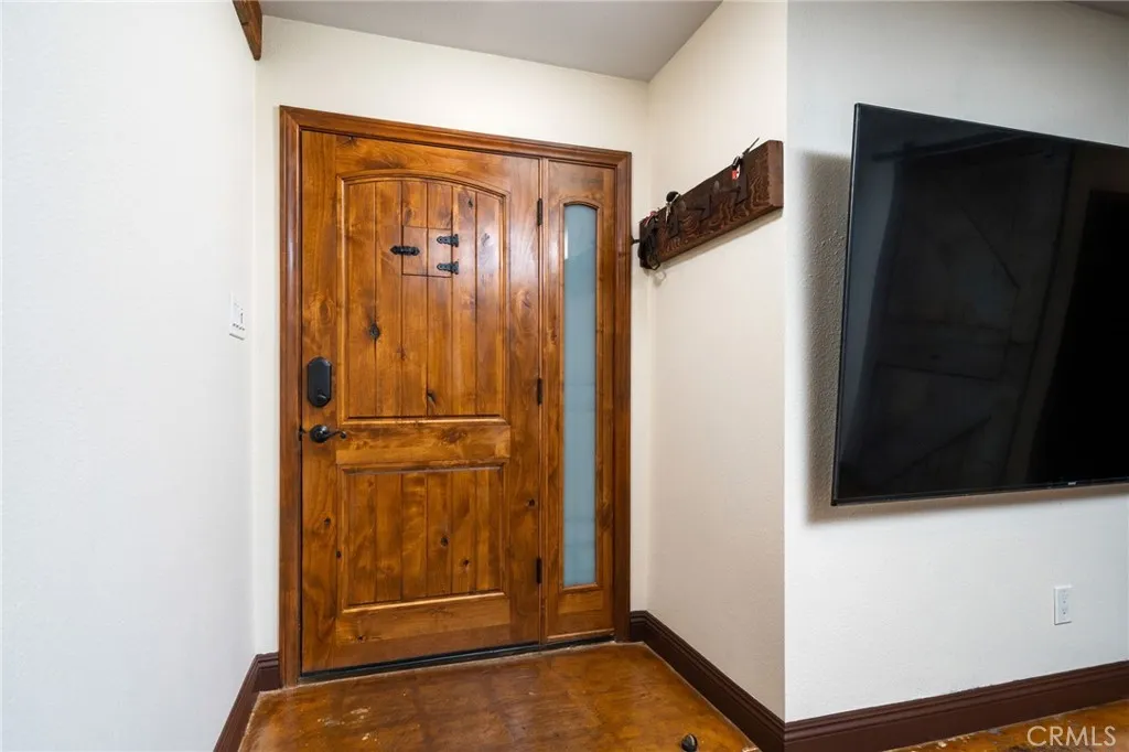 102 S Burnaby Drive, Glendora, California 91741 — photo 4
