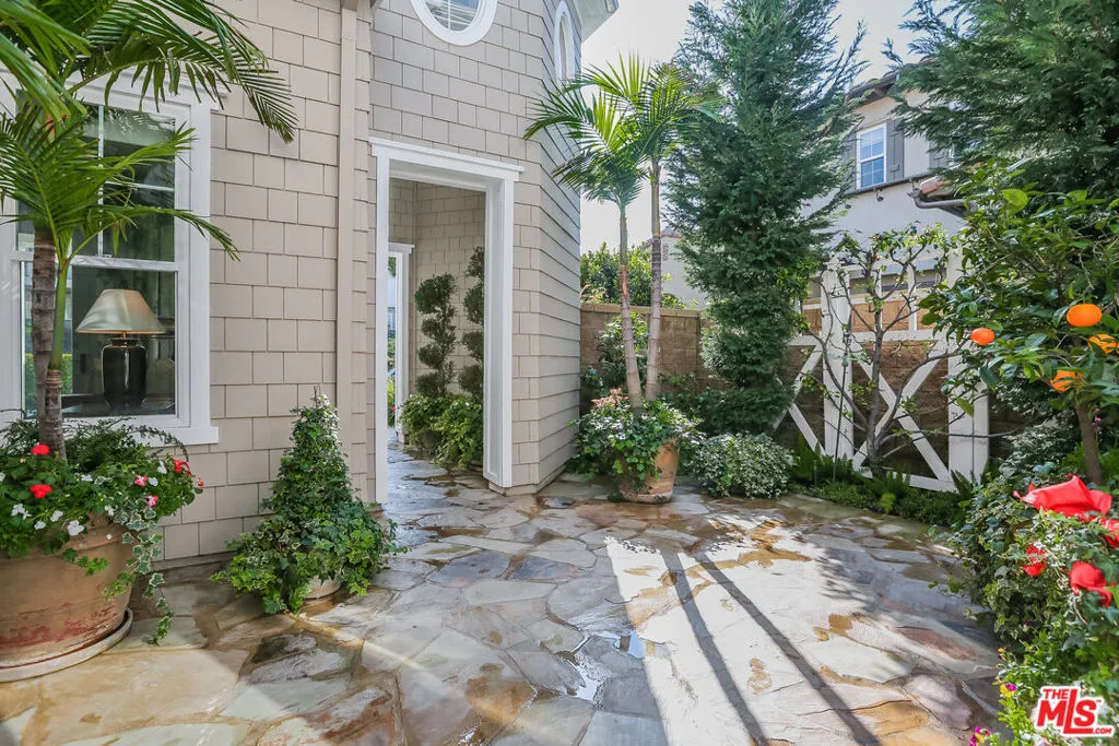 7391 Coastal View Drive, Los Angeles, California 90045 — photo 5