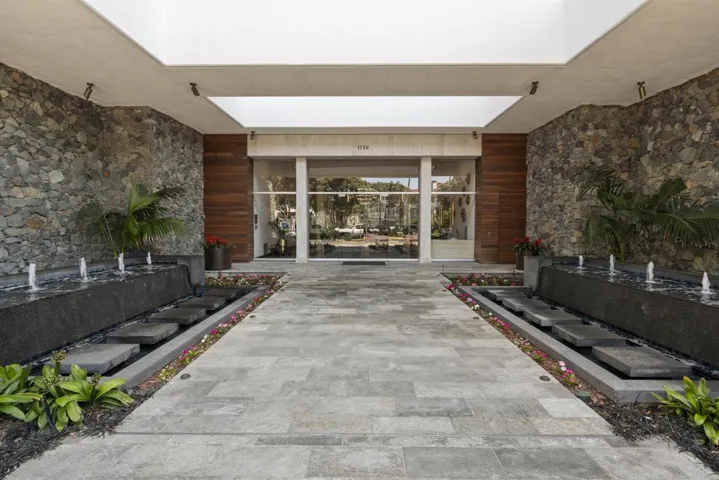 1720 Avenida Del Mundo #509, Coronado, California 92118 — photo 5