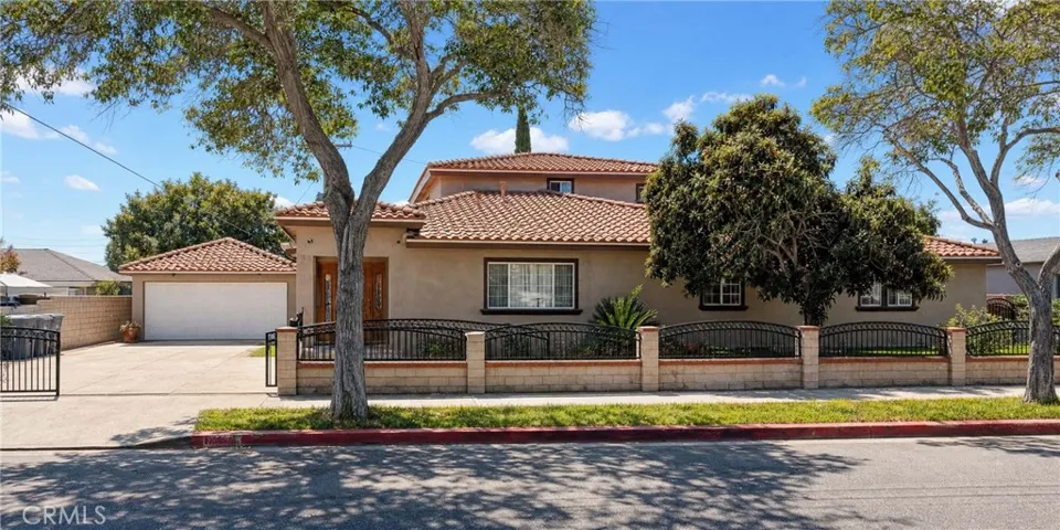 1042 W Mcfadden Avenue, Santa Ana, California 92707 — photo 4