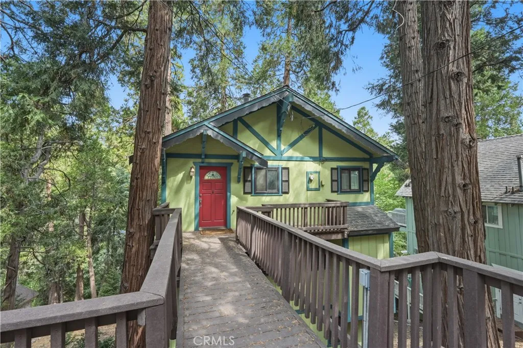 24036 Cresta, Crestline, California 92325 — photo 5