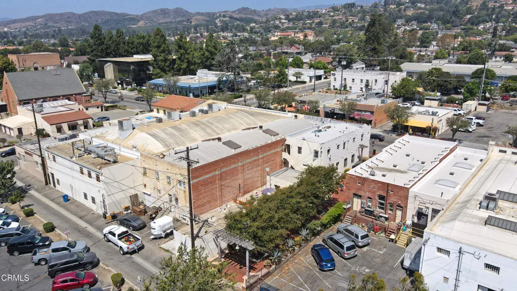 824 E Main Street, Santa Paula, California 93060 — photo 4