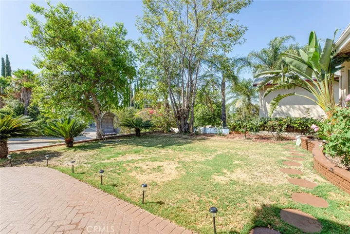 13889 Nurmi, Sylmar, California 91342 — photo 4