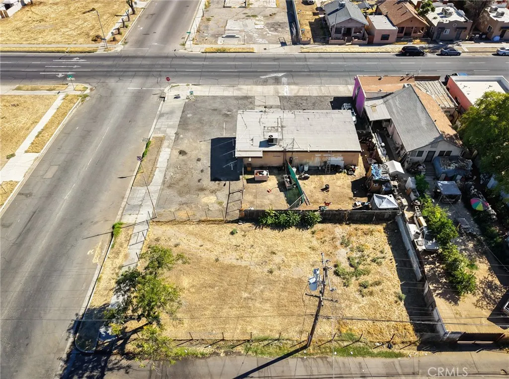 1134 Niles, Bakersfield, California 93305 — photo 4