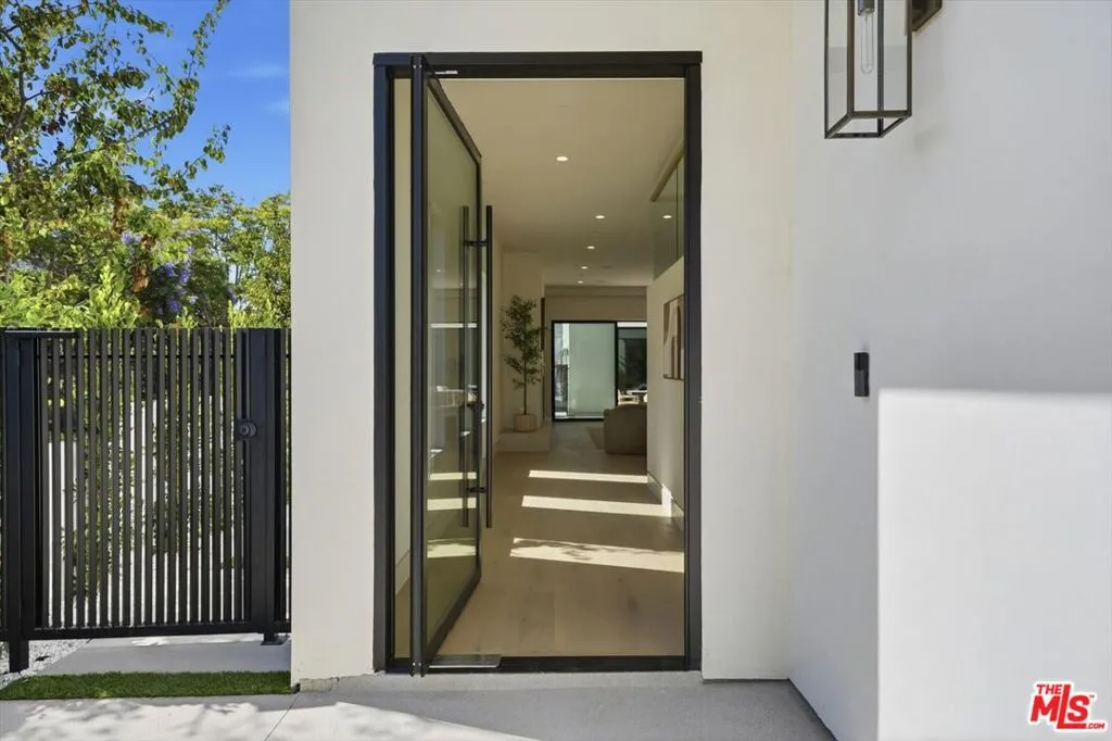 12625 Preston Way, Los Angeles, California 90066 — photo 4