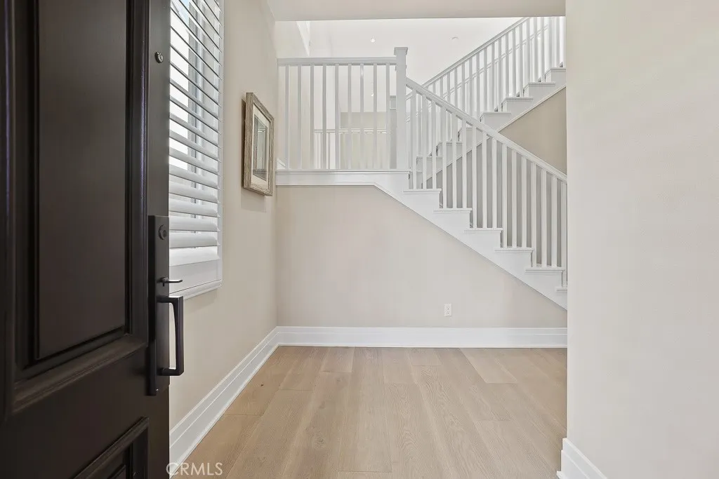 149 Roscomare, Irvine, California 92602 — photo 5