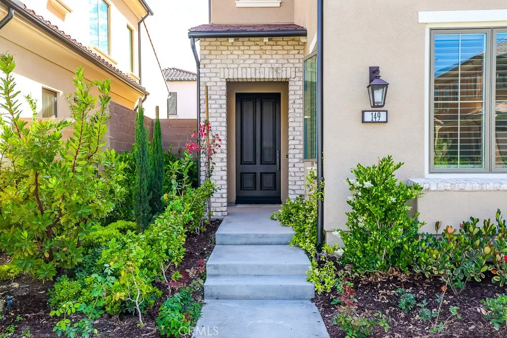 149 Roscomare, Irvine, California 92602 — photo 4