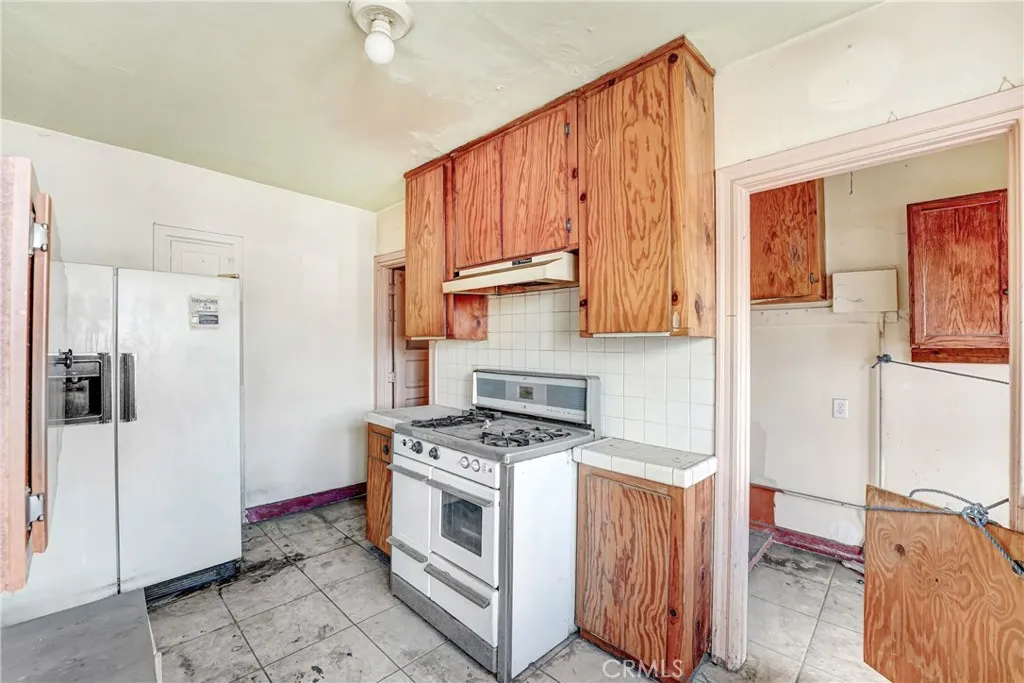 422 N Mott Street, Los Angeles, California 90033 — photo 5