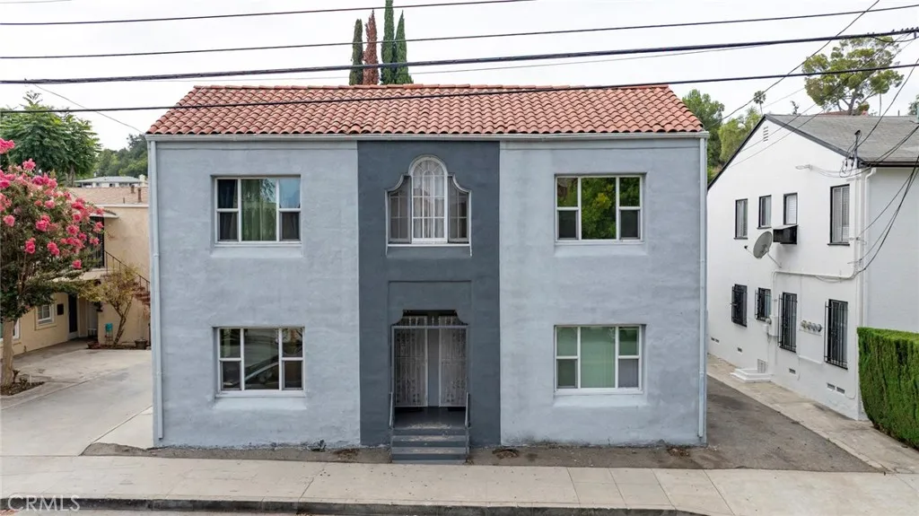 804 E Palmer Ave