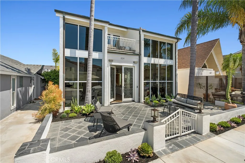 324 Prospect St