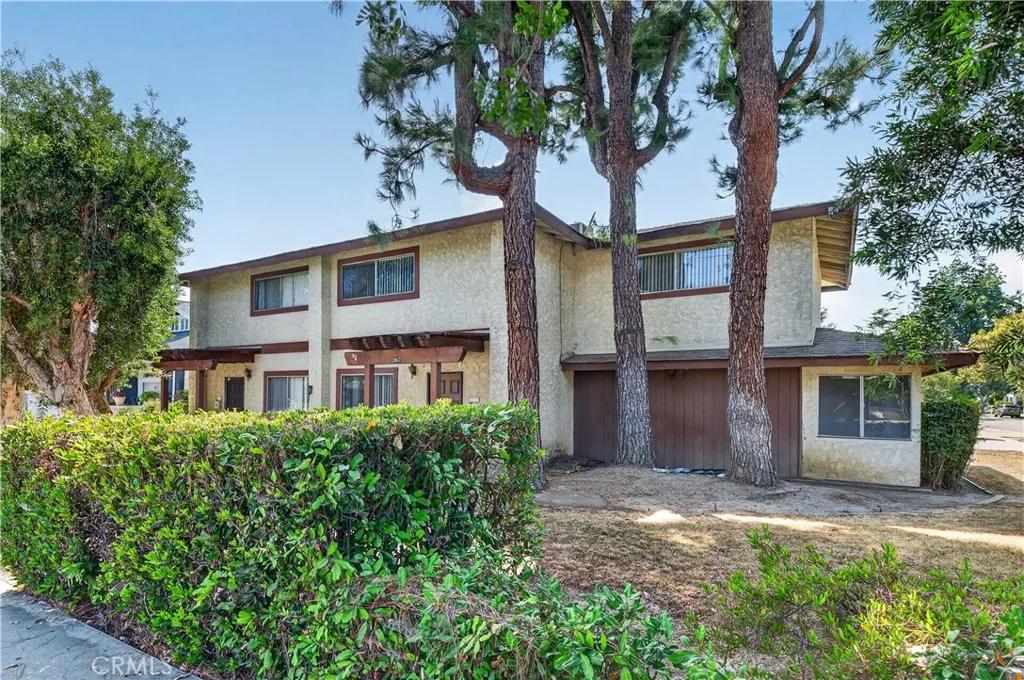2465 D Street, La Verne, California 91750 — photo 5