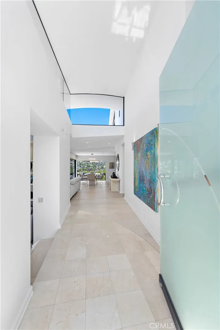 940 Summit Drive, Laguna Beach, California 92651 — photo 5
