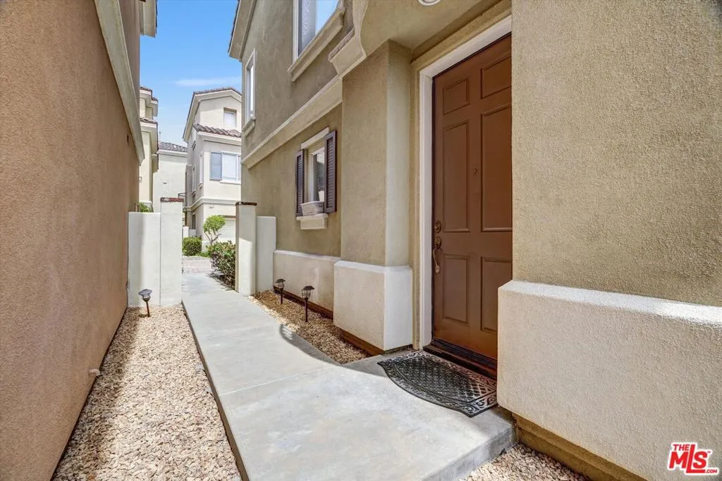 1849 W 213th Street, Torrance, California 90501 — photo 4