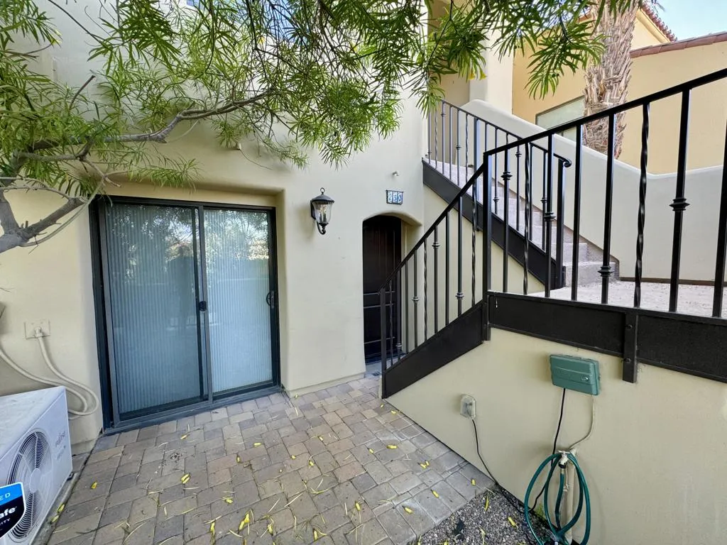 230 Villorrio Drive E, Palm Springs, California 92262 — photo 4