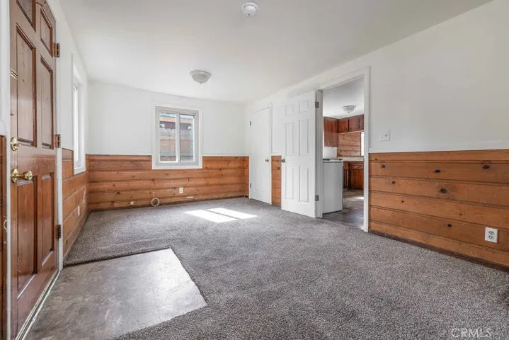 1031 W Aeroplane, Big Bear City, California 92314 — photo 4