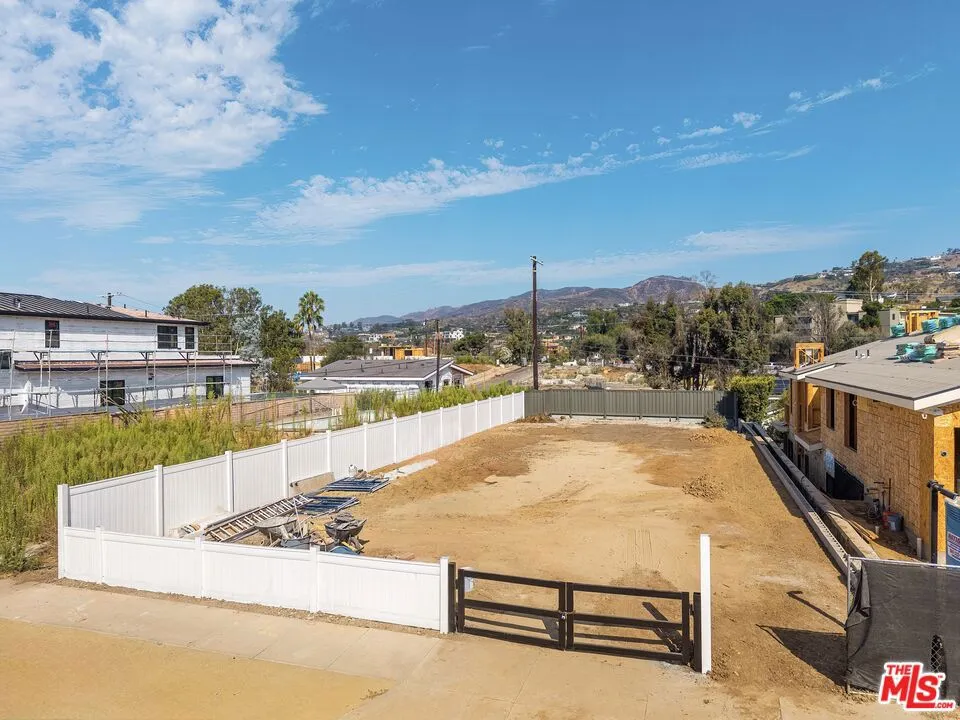 711 Muskingum Avenue, Los Angeles, California 90272 — photo 5