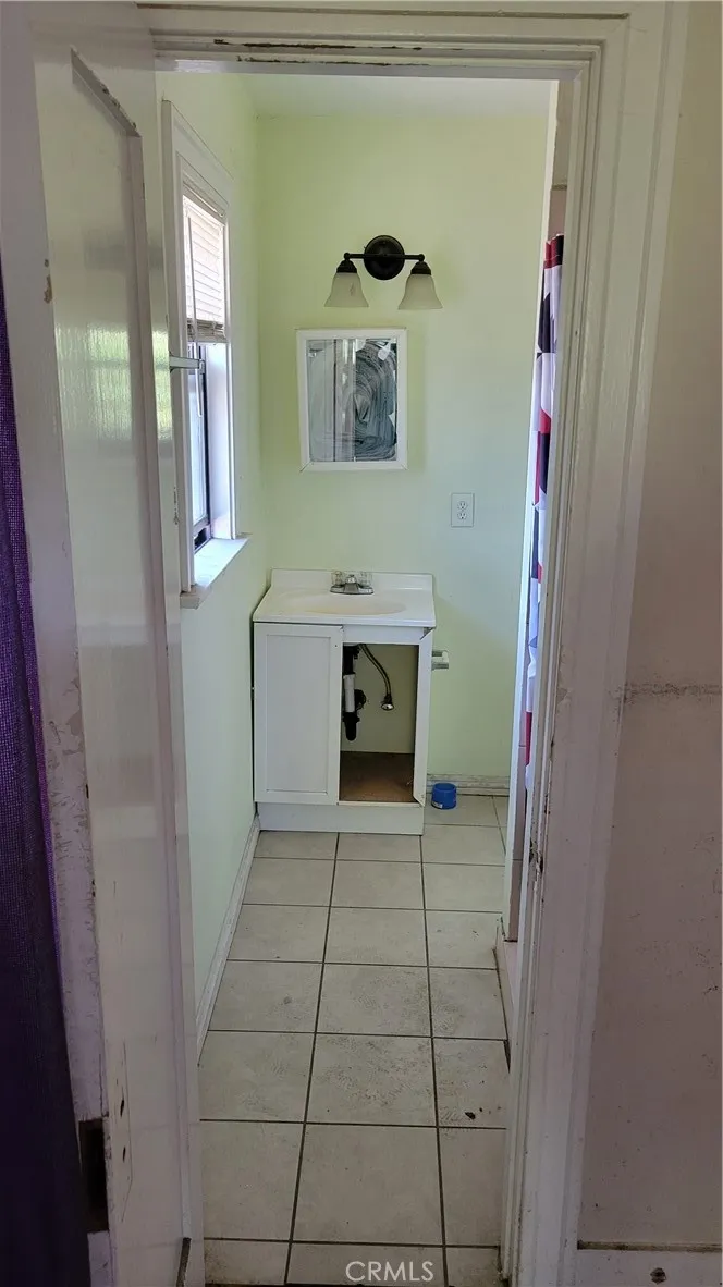 Bathroom Bathroom