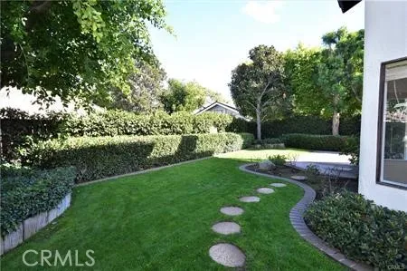 Wonderful private backyard with fountain
