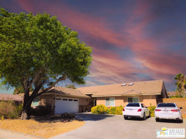 Front Exterior & Curb Appeal —