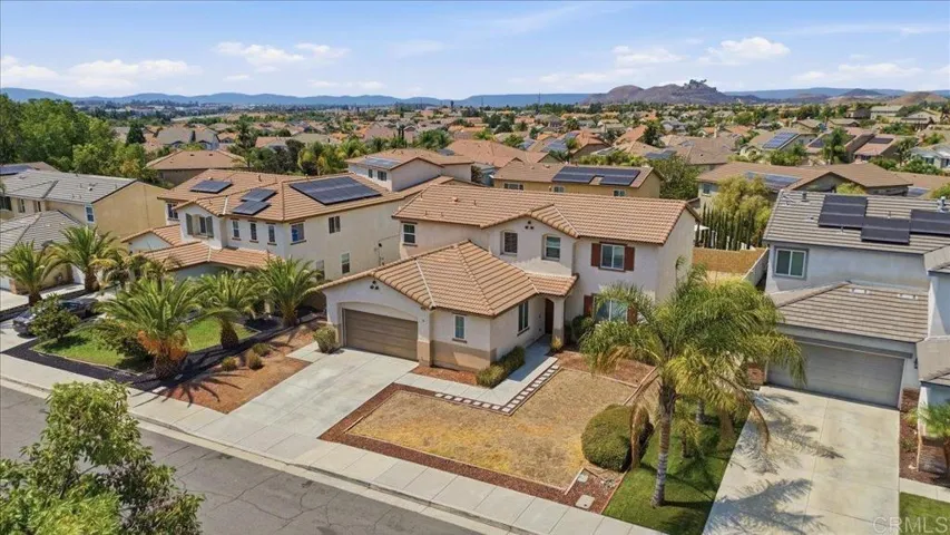 35125 Waimea Way, Winchester, California 92596 — photo 4