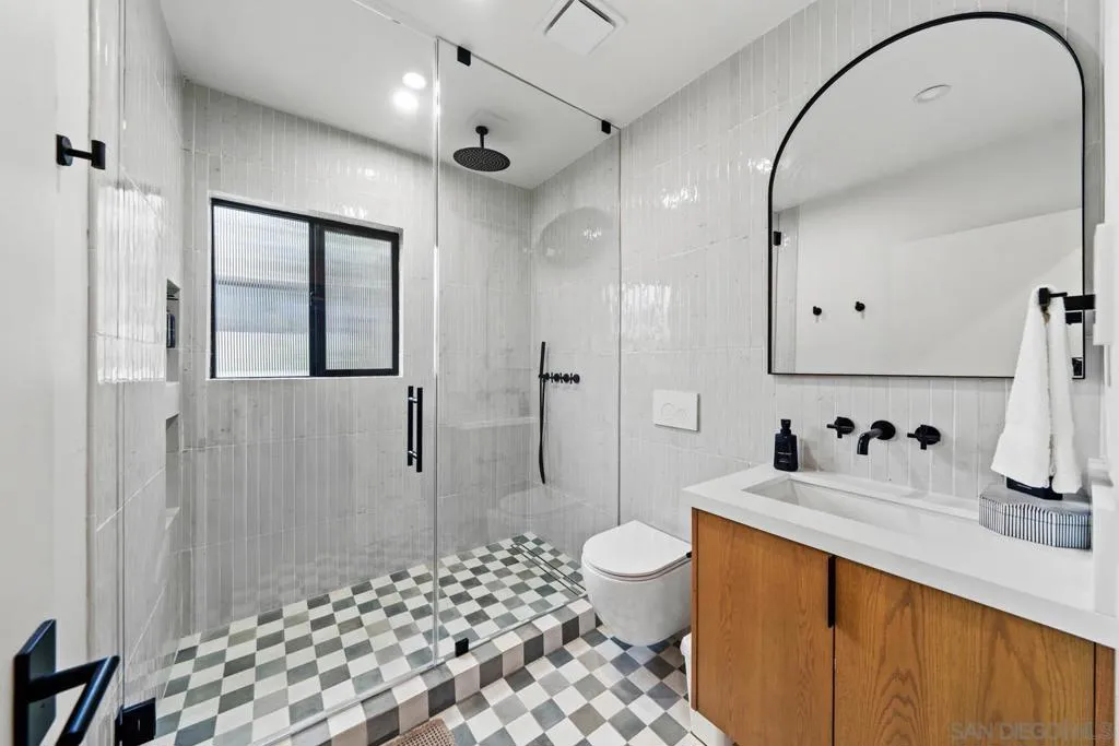 7374 Bishops Ln, La Jolla, California 92037 — photo 5