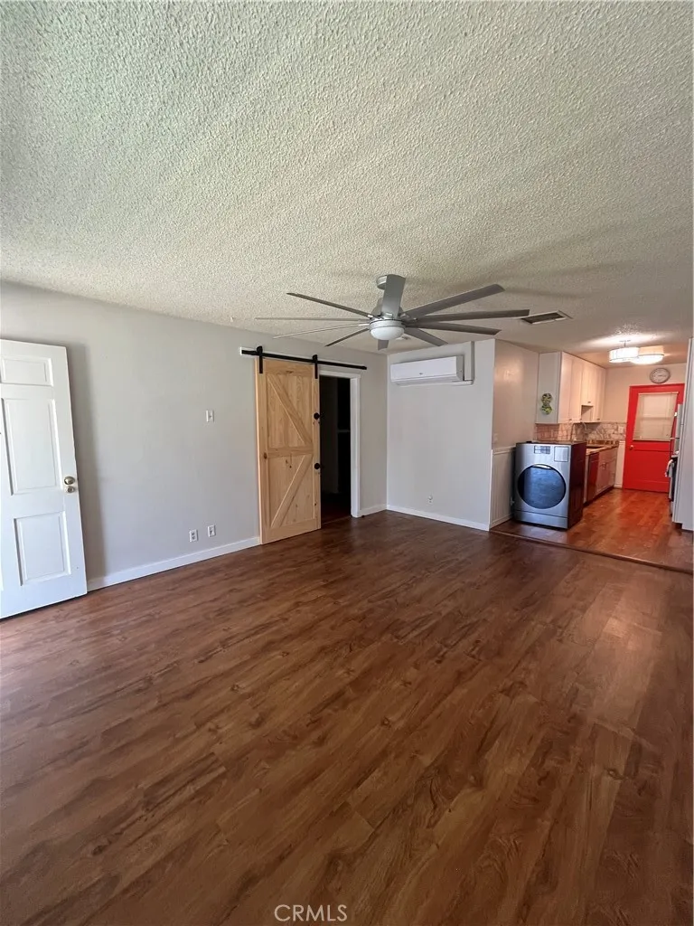 150 35 E Lakeshore, Lake Elsinore, California 92530 — photo 5