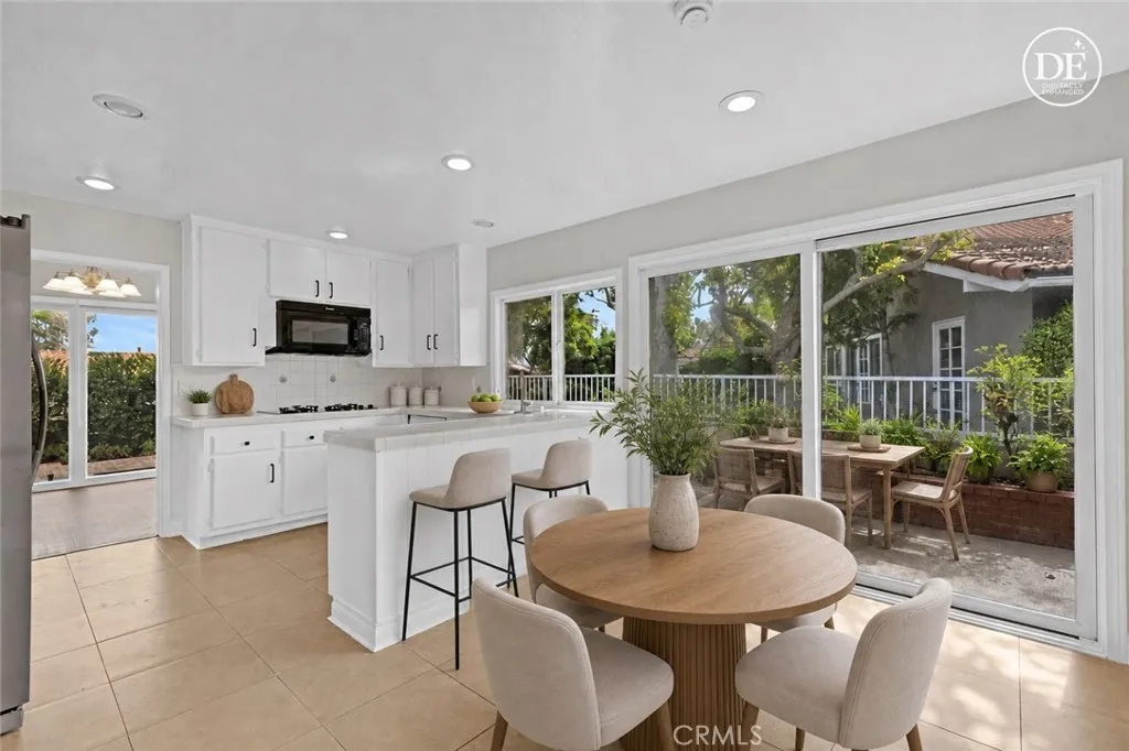 Kitchen Virtually Staged Kitchen Virtually Staged