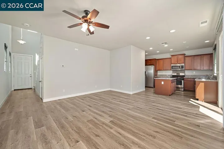 741 Candela Cir, Sacramento, California 95835 — photo 5