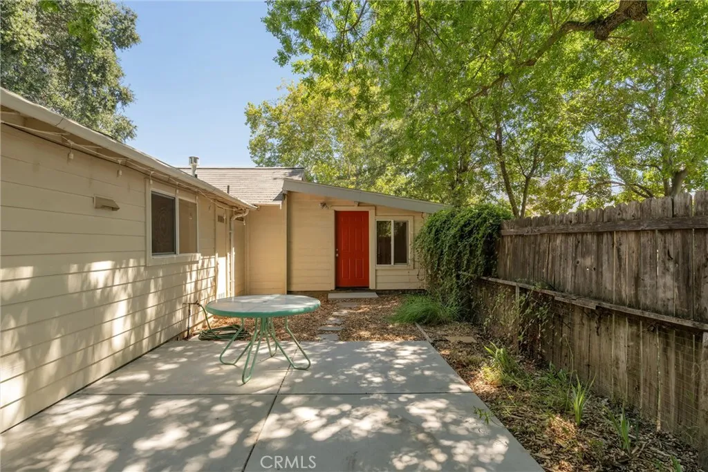 2050 Laburnum, Chico, California 95926 — photo 5