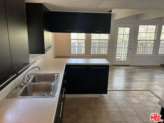 1327 Evergreen Lane, Lake Arrowhead, California 92352 — photo 5