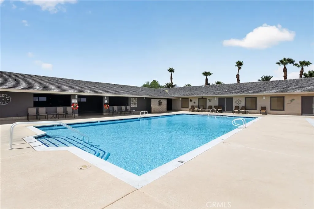 **Mineral Healing pool