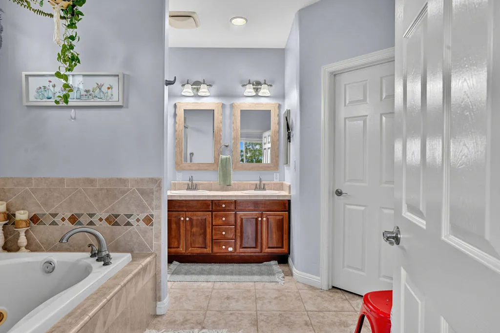 42030WildwoodLn-44