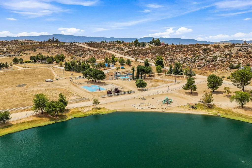 42030WildwoodLn-86