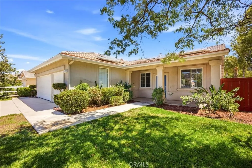 24501 Corte Rojelio, Murrieta, California 92562 — photo 4
