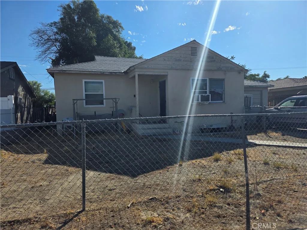 264 N Dillon