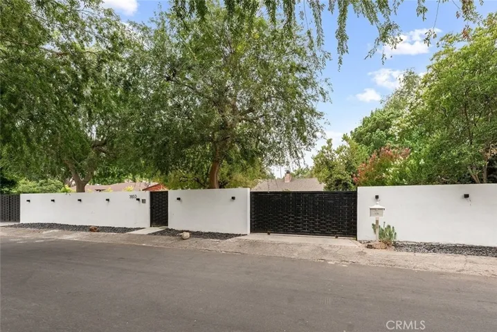 5953 Lubao Avenue, Woodland Hills, California 91367 — photo 4