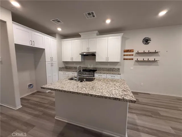 1307 Nimbus, Pomona, California 91768 — photo 5