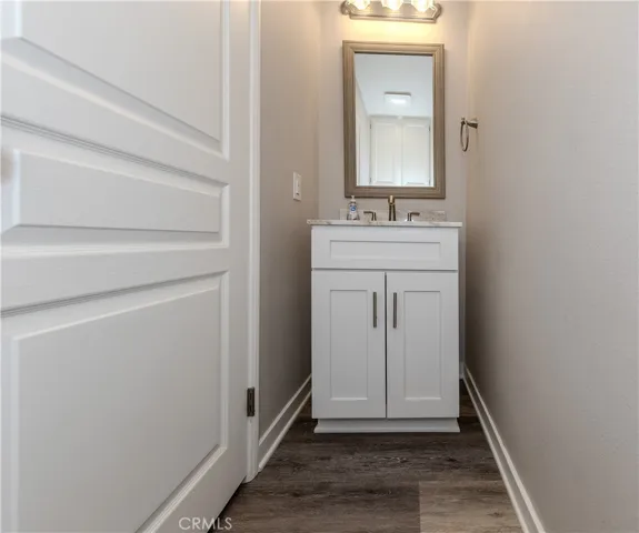Powder bath