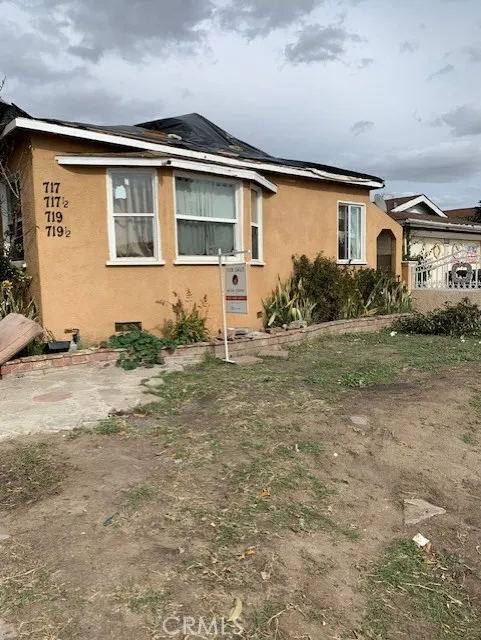 717 W 77th
